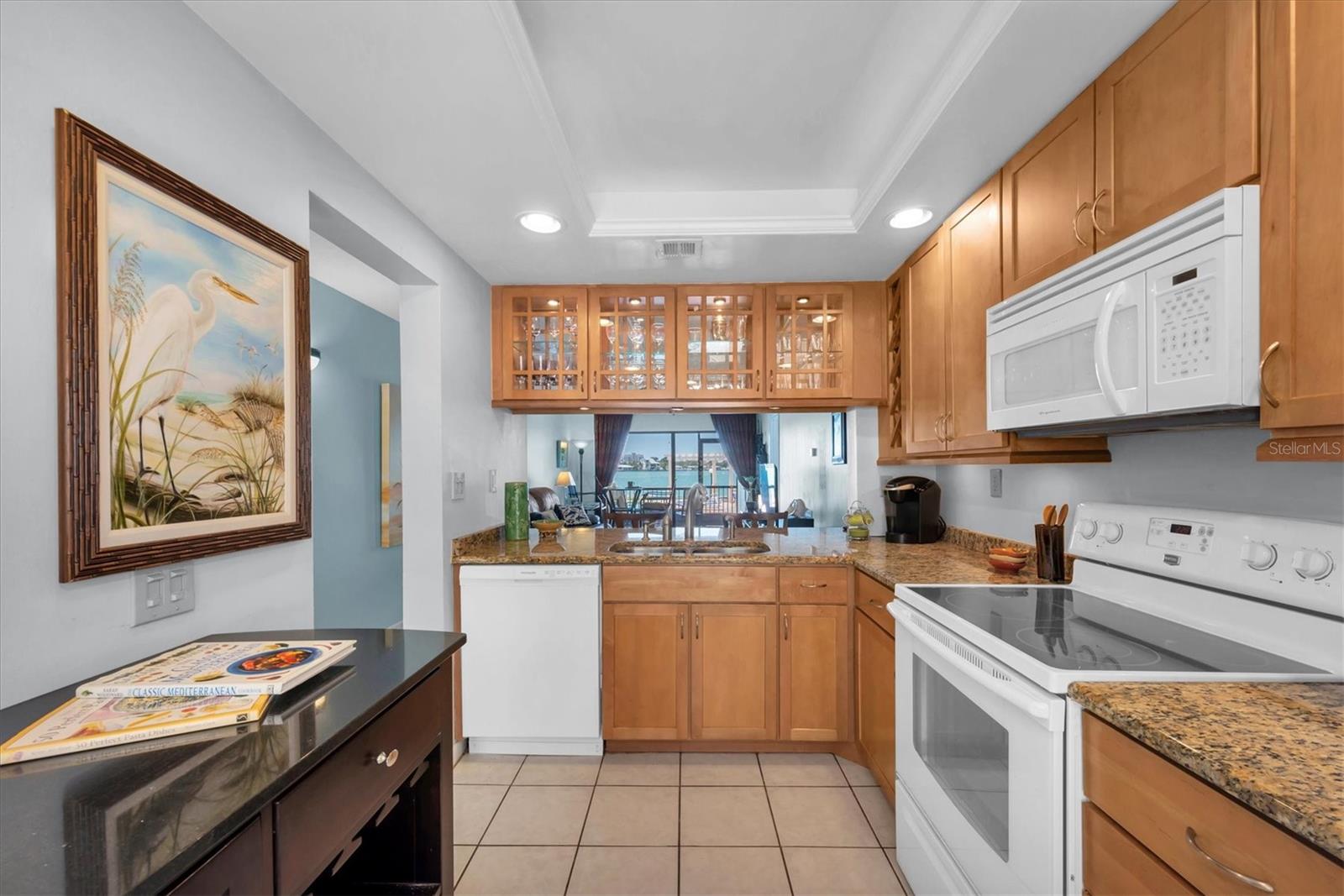 Image 20 of 50 For 6279 Sun Boulevard 103