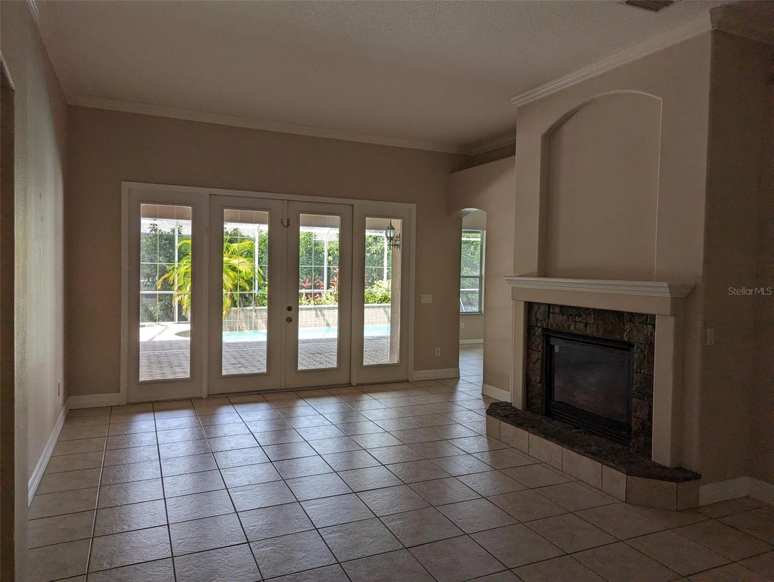 Listing photo id 8 for 19116 Nature Palm Lane