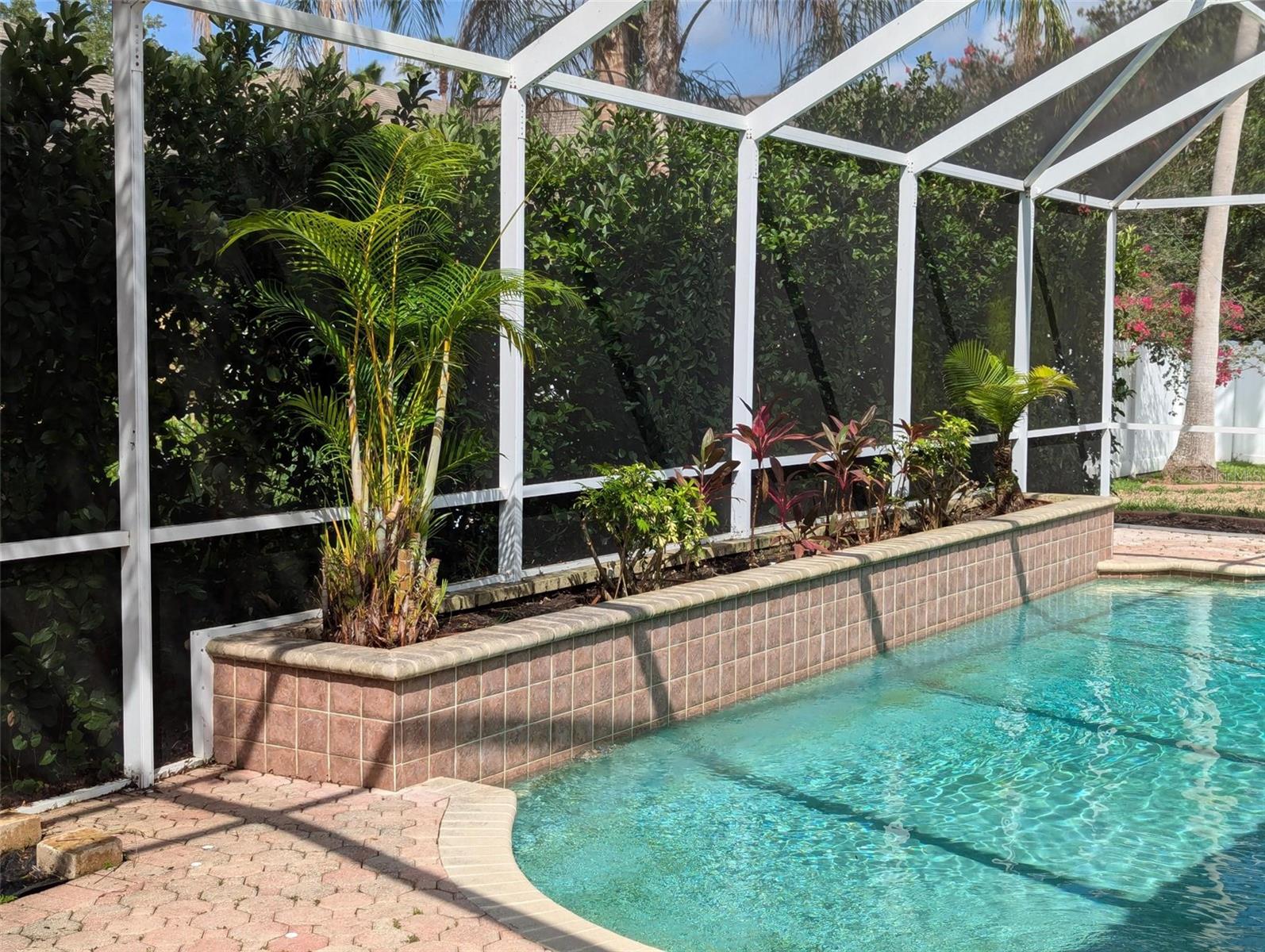 Listing photo id 45 for 19116 Nature Palm Lane