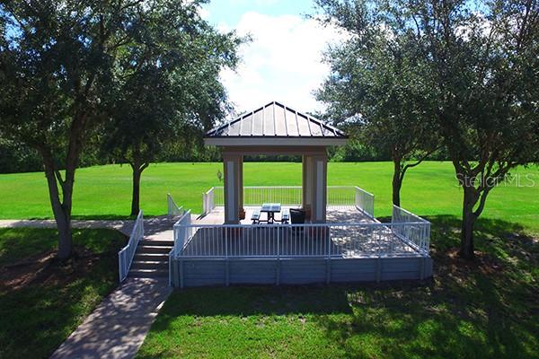 Listing photo id 61 for 19116 Nature Palm Lane