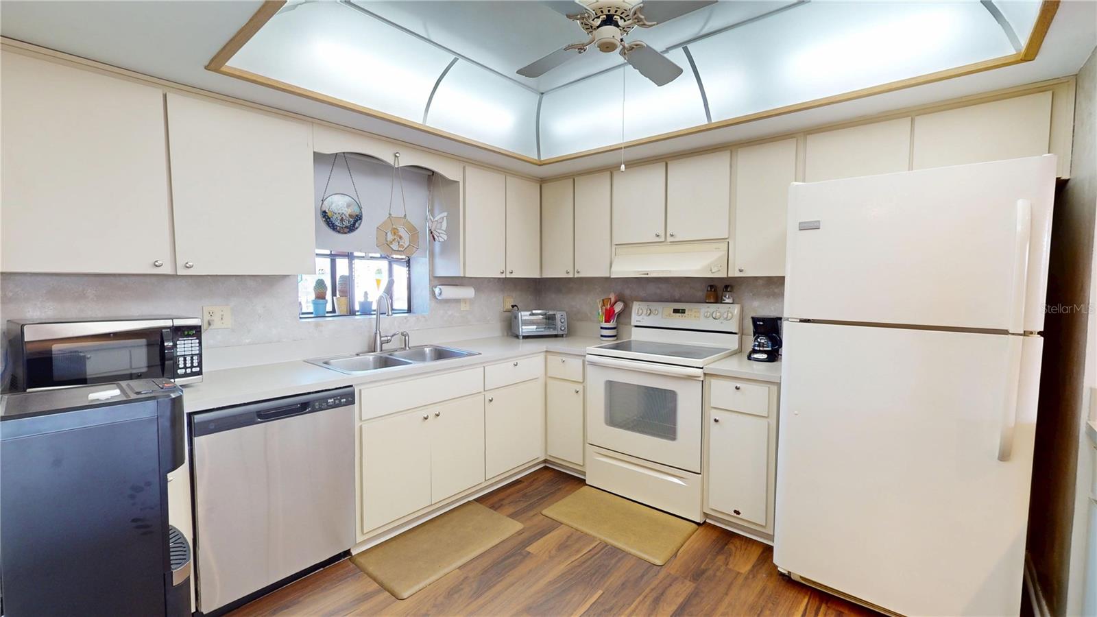 Image 9 of 59 For 12485 2nd Street E C103