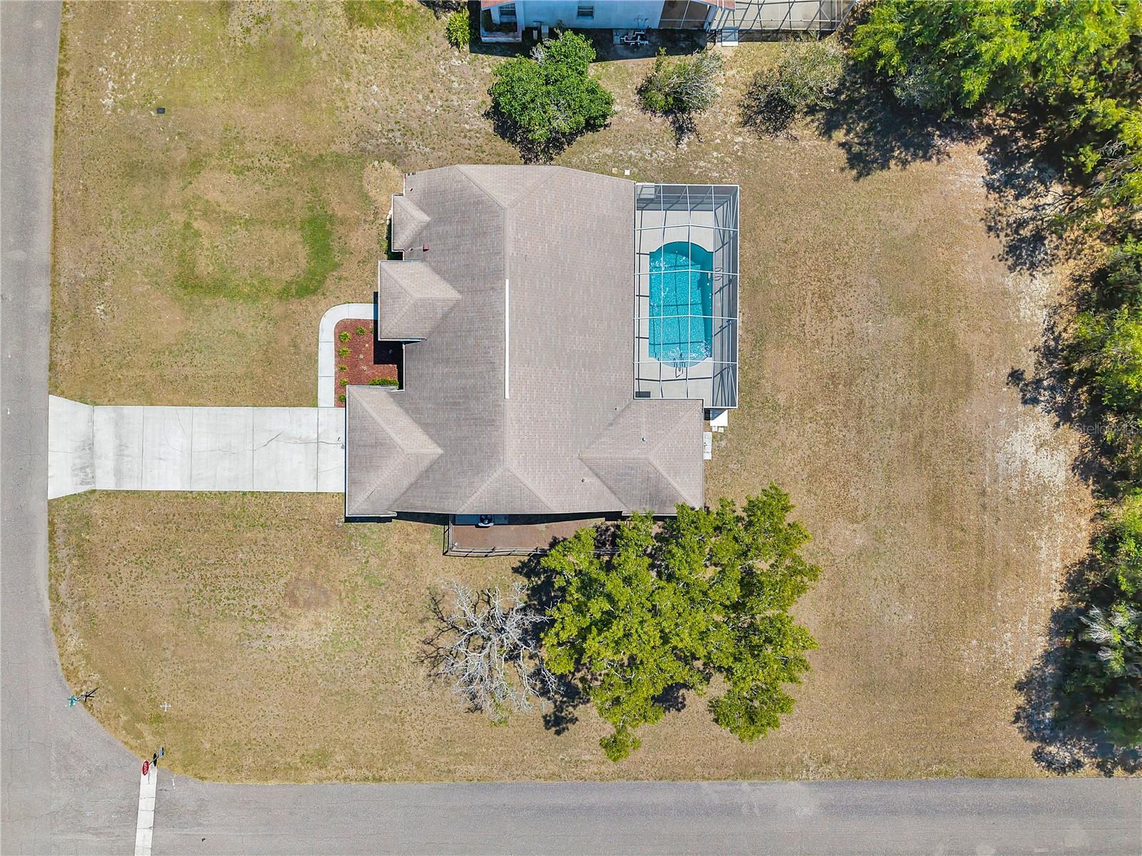 Image 41 of 44 For 13290 Don Loop