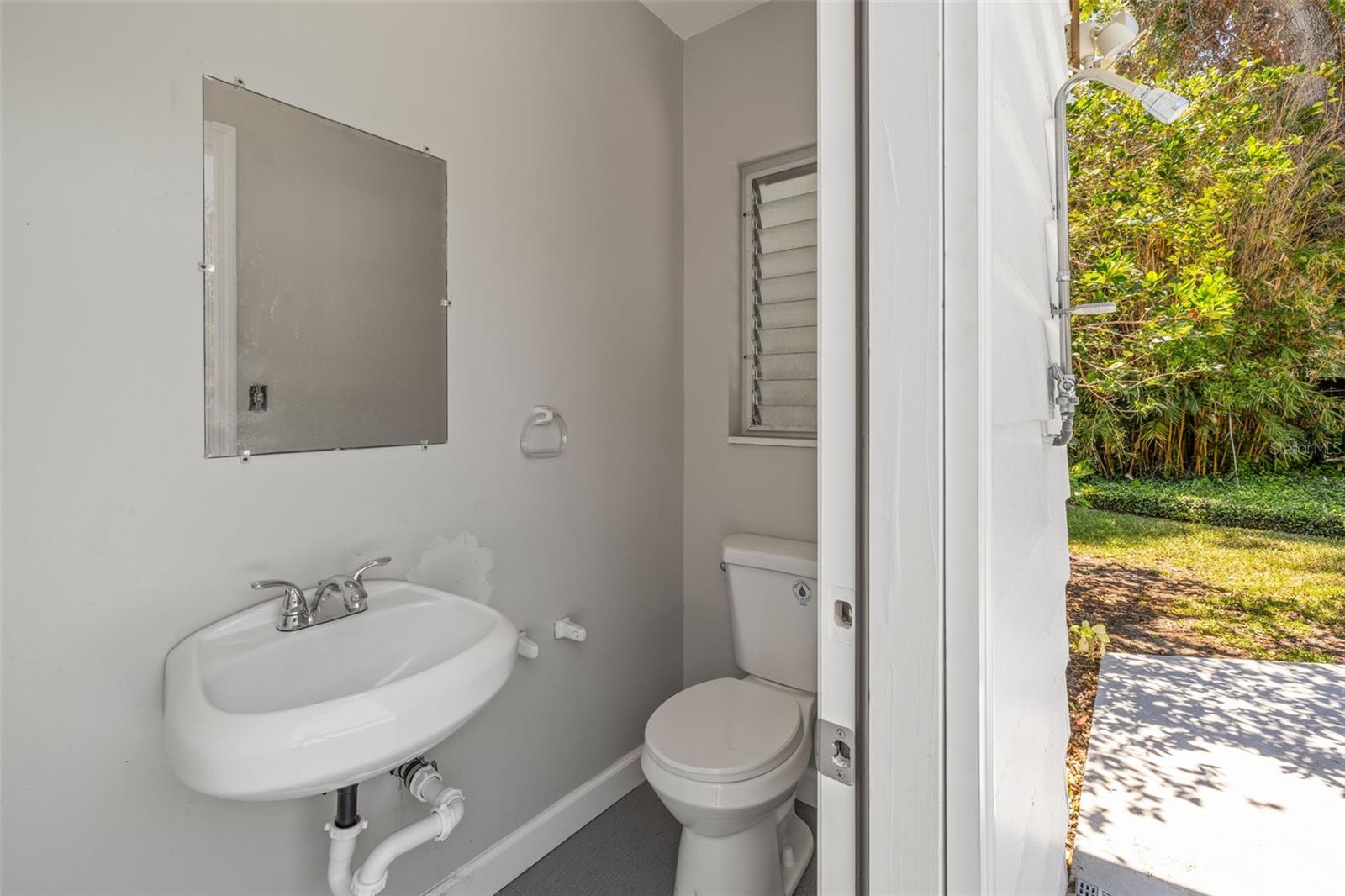 Image 33 of 36 For 1211 Druid Lane