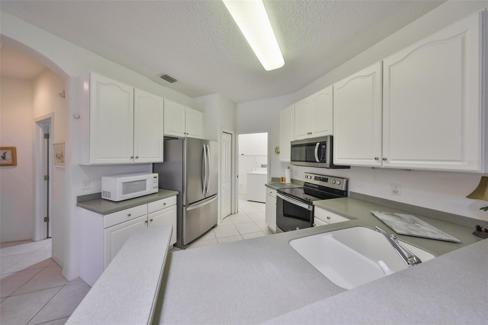 Image 12 of 52 For 1216 Lyndhurst Greens Drive