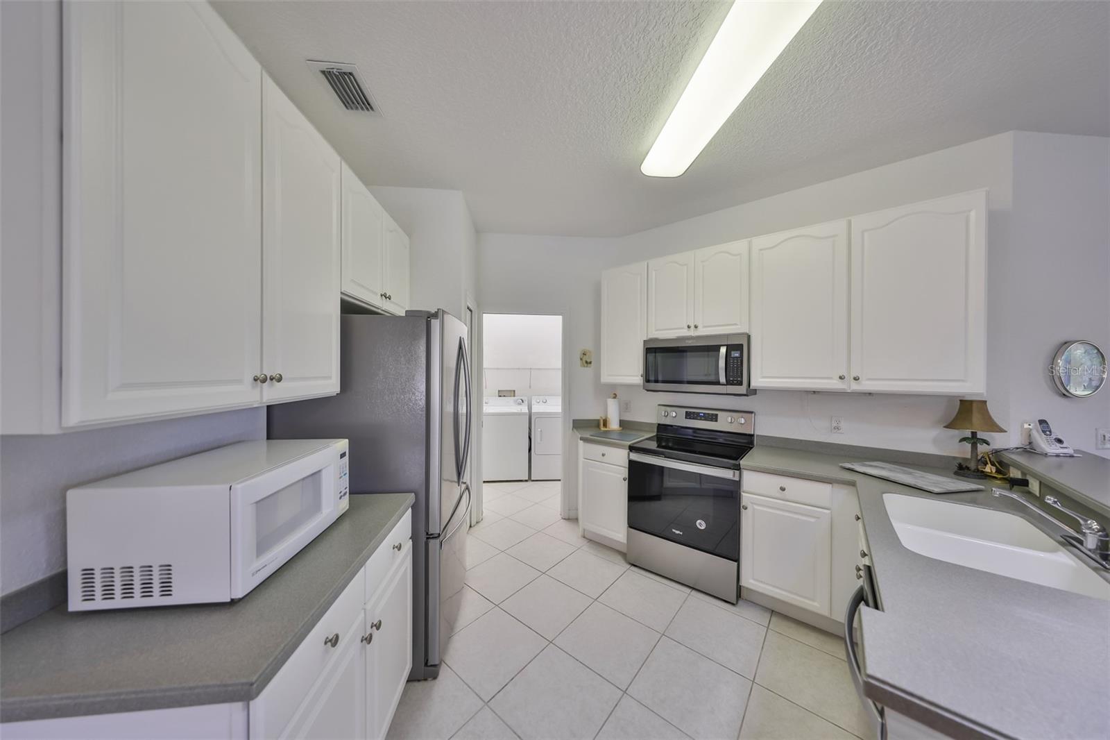Image 13 of 52 For 1216 Lyndhurst Greens Drive