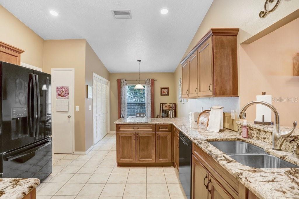 Image 5 of 34 For 10509 Deepbrook Drive