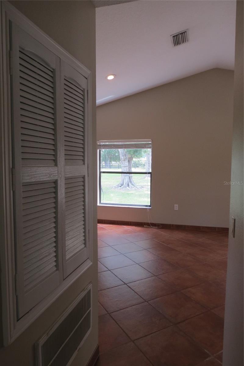 Image 26 of 57 For 11521 Innfields Drive