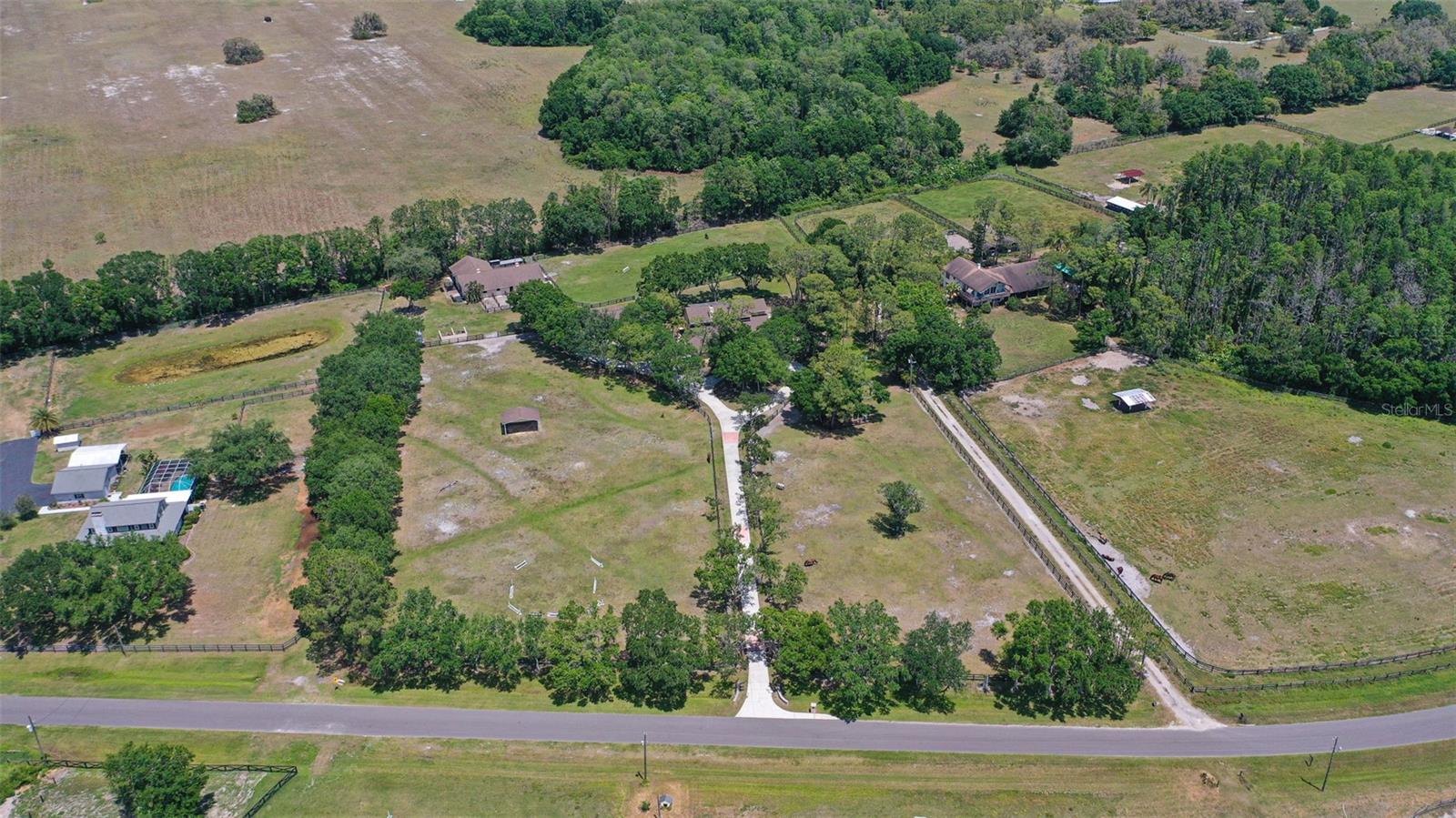 Image 6 of 57 For 11521 Innfields Drive