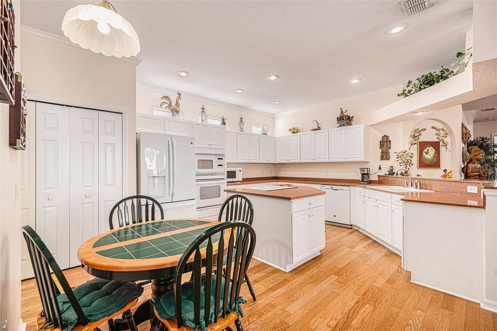 Image 12 of 53 For 7519 Berna Lane