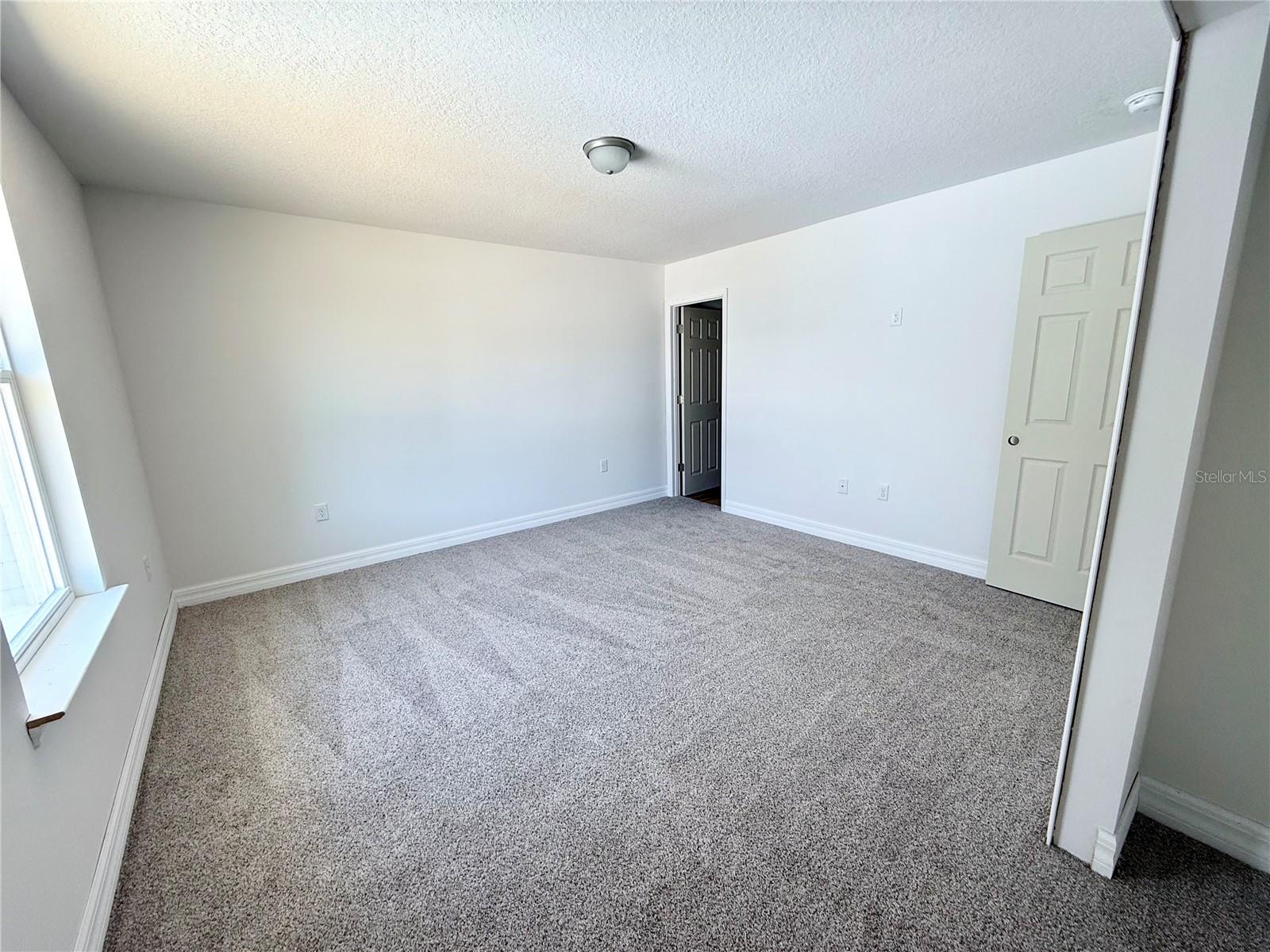 Image 17 of 21 For 222 Carpenters Way 70