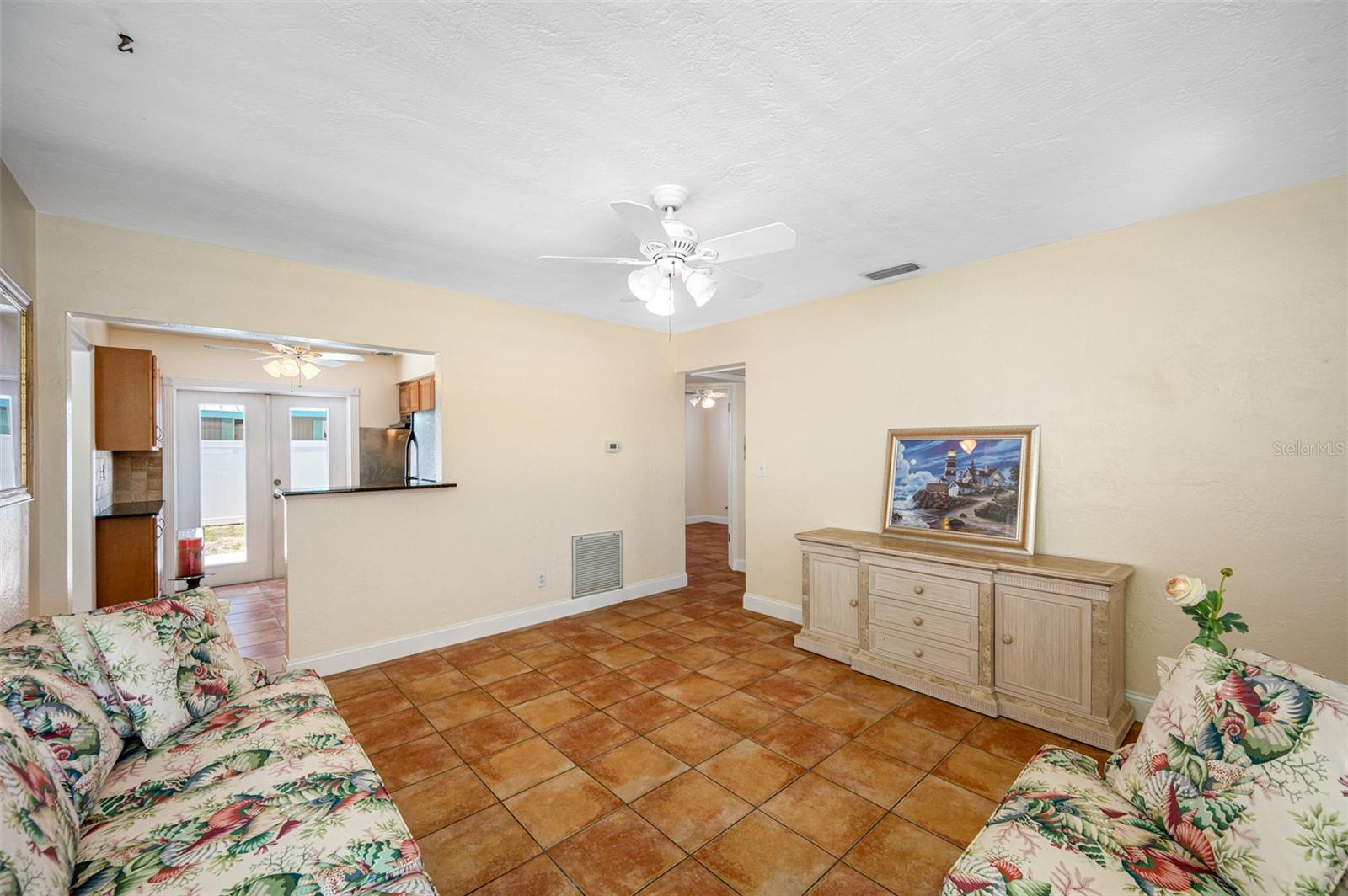 Image 6 of 22 For 7165 14th Avenue S