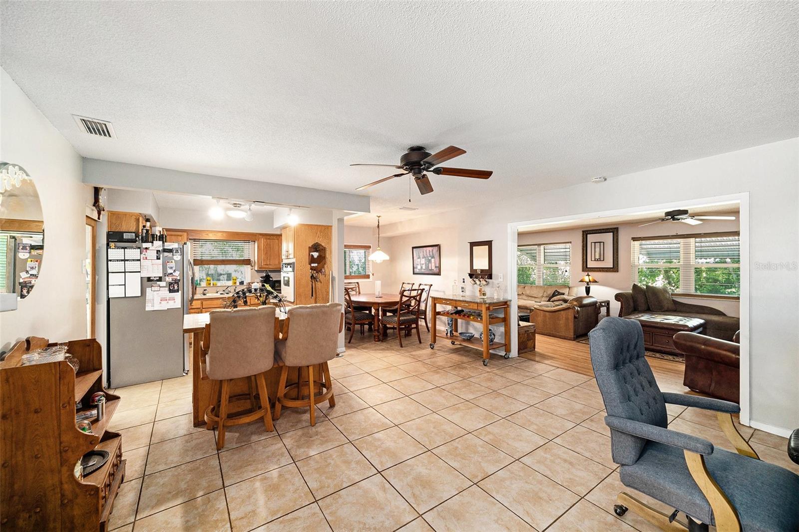Image 8 of 16 For 1399 Leeward Avenue