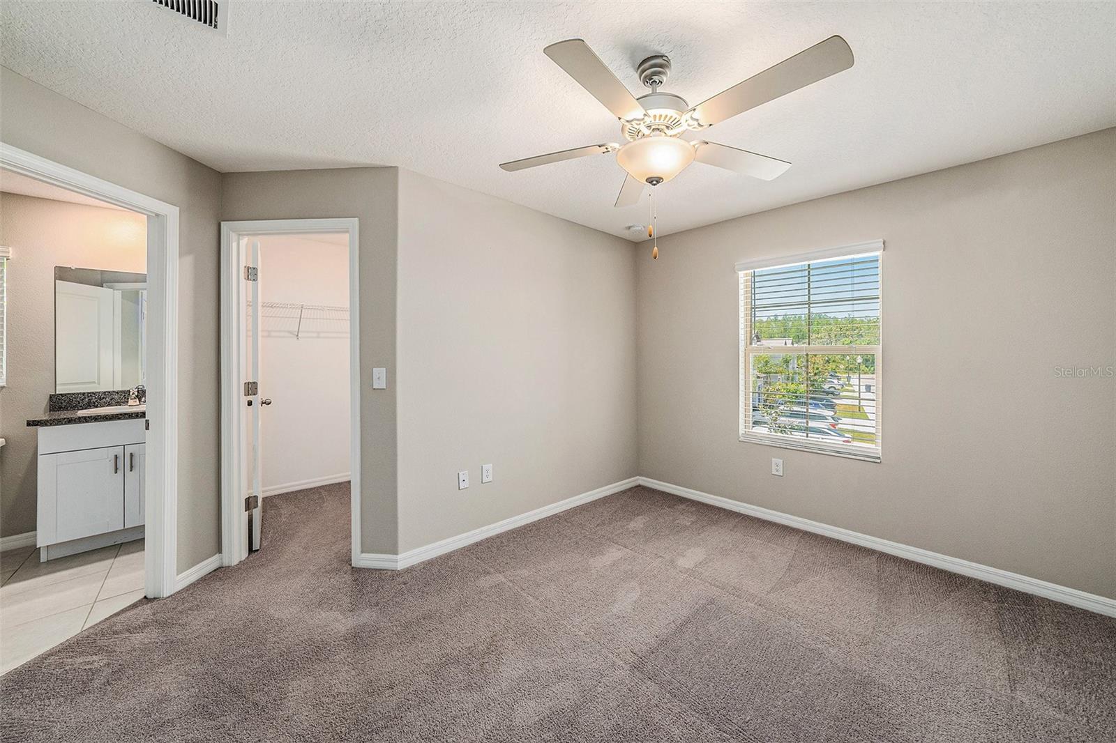 Image 18 of 37 For 23378 Papyrus Way