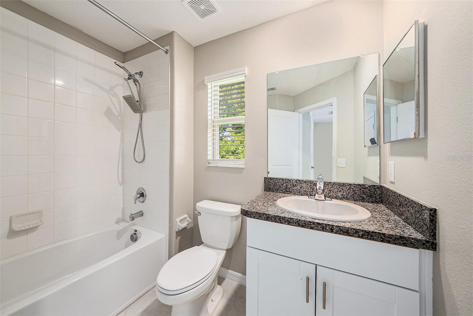 Image 19 of 37 For 23378 Papyrus Way