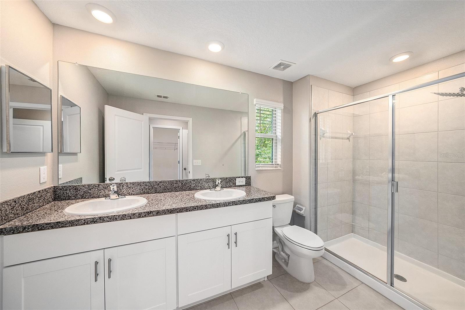 Image 21 of 37 For 23378 Papyrus Way