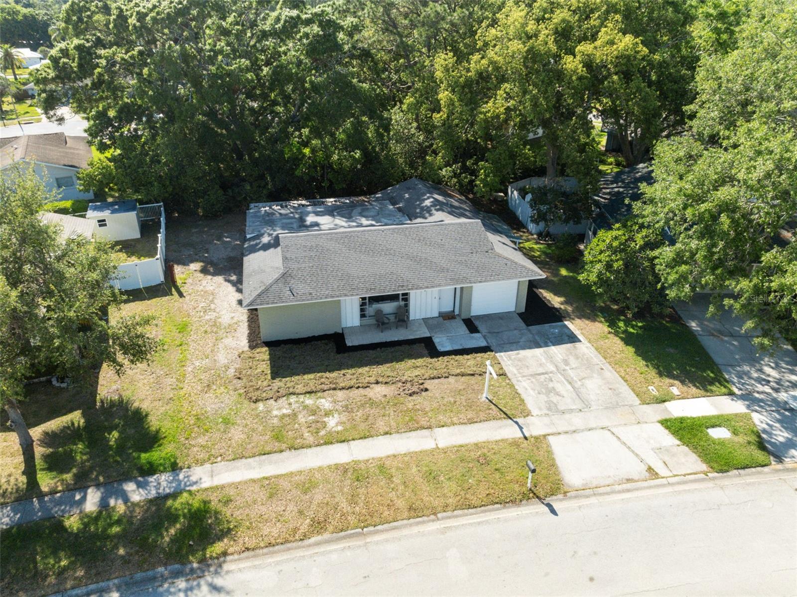 Image 40 of 43 For 834 Anchorage Lane