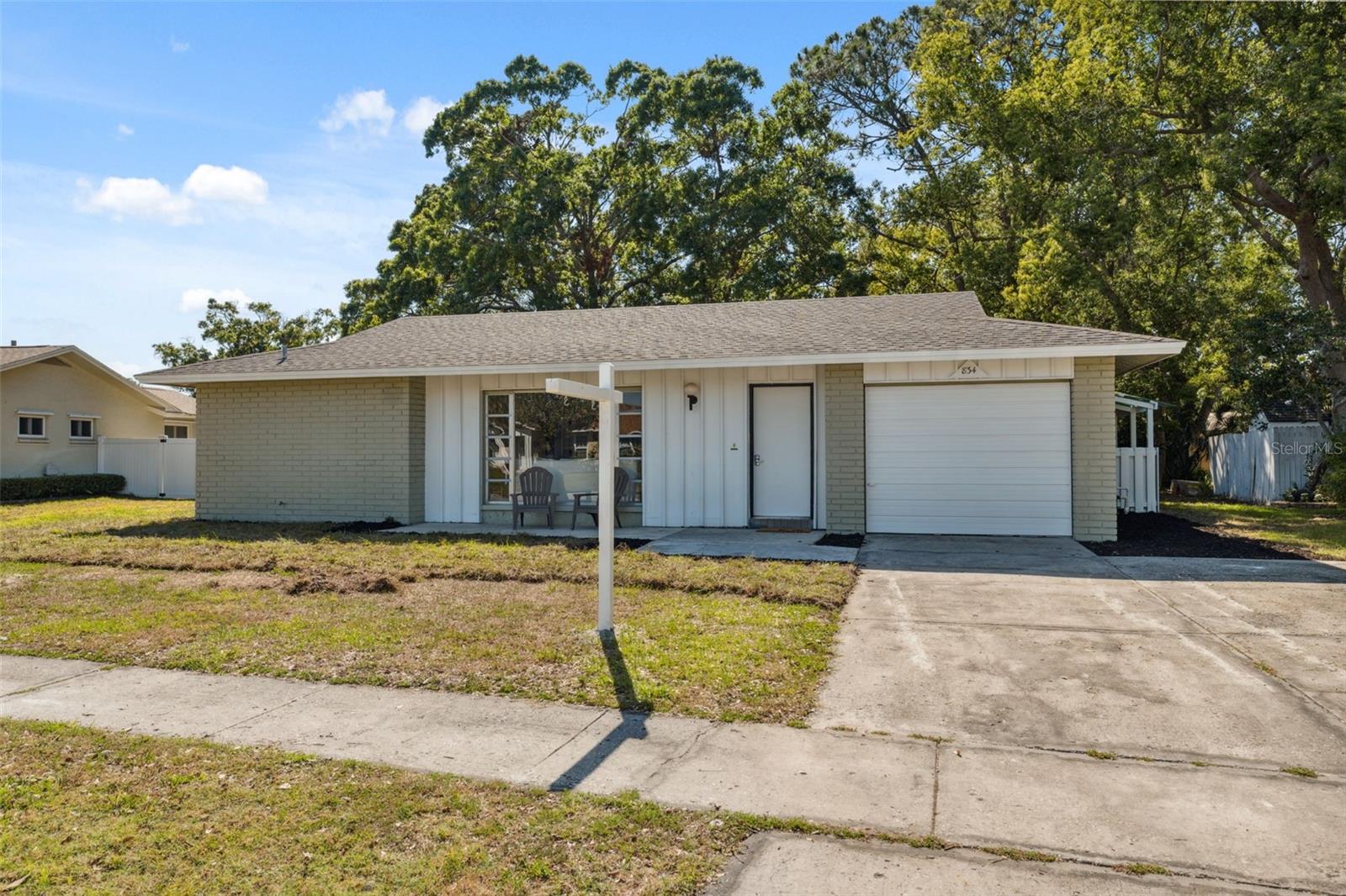 Image 8 of 43 For 834 Anchorage Lane