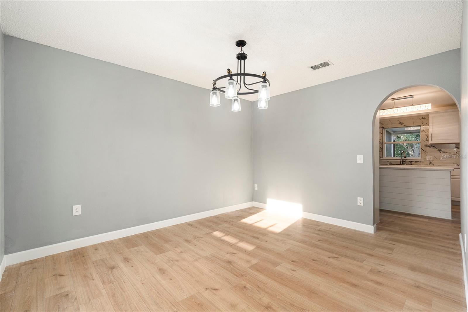 Image 13 of 30 For 5410 Treig Lane