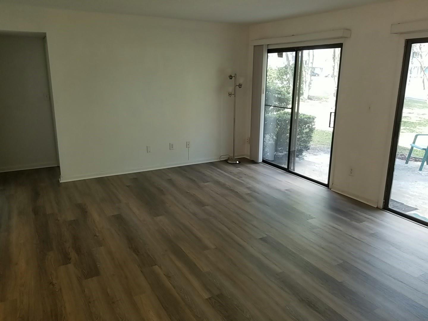 Image 12 of 28 For 5400 La Moya Avenue 2