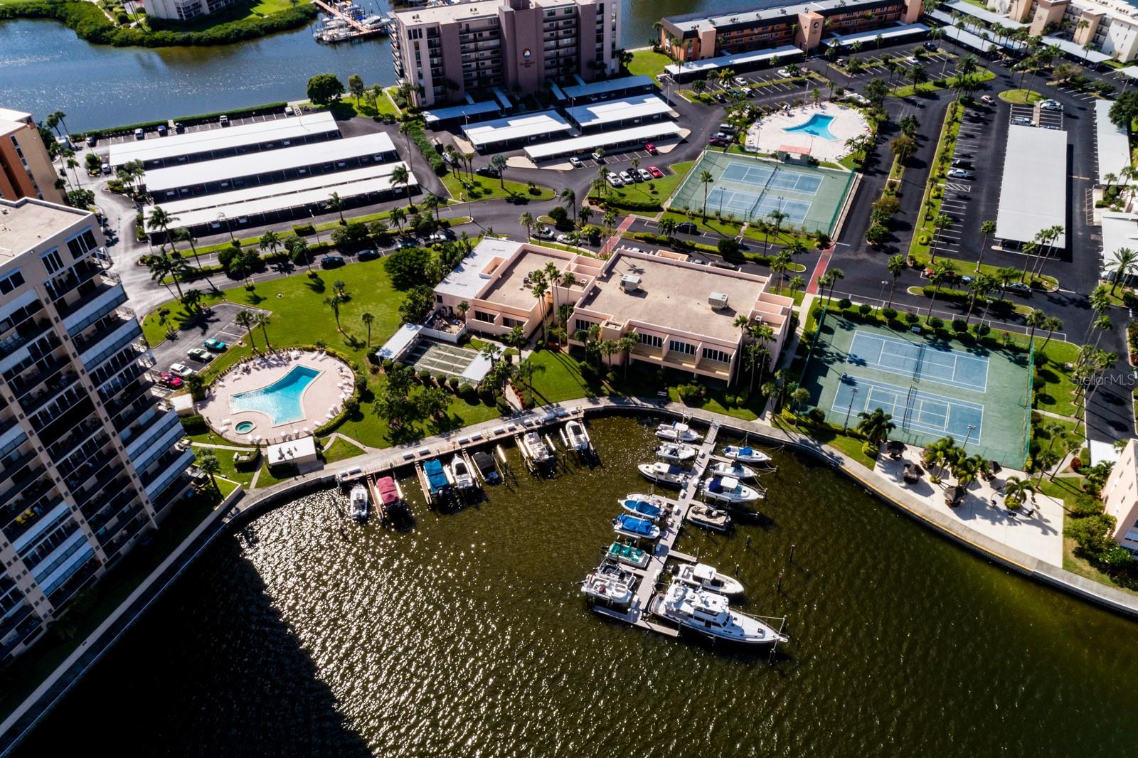 Image 12 of 91 For 7700 Sun Island Drive S 506