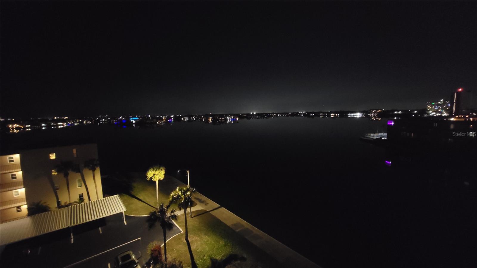 Image 71 of 91 For 7700 Sun Island Drive S 506