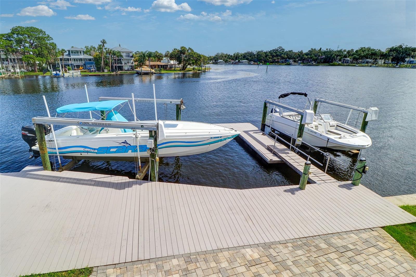 Listing photo id 22 for 5449 Manatee Point Drive