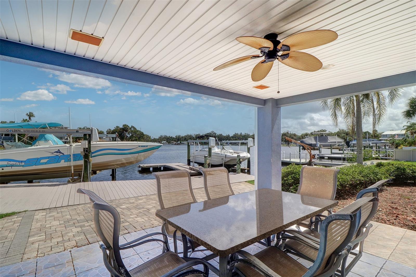 Listing photo id 26 for 5449 Manatee Point Drive