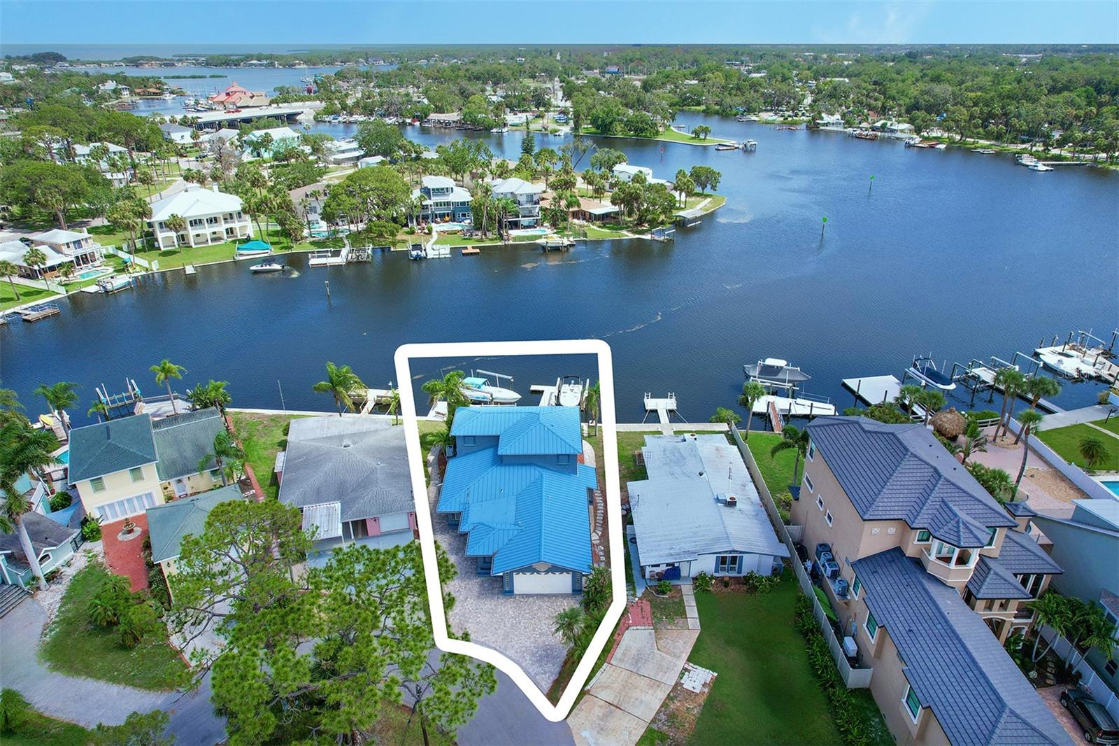 Listing photo id 34 for 5449 Manatee Point Drive