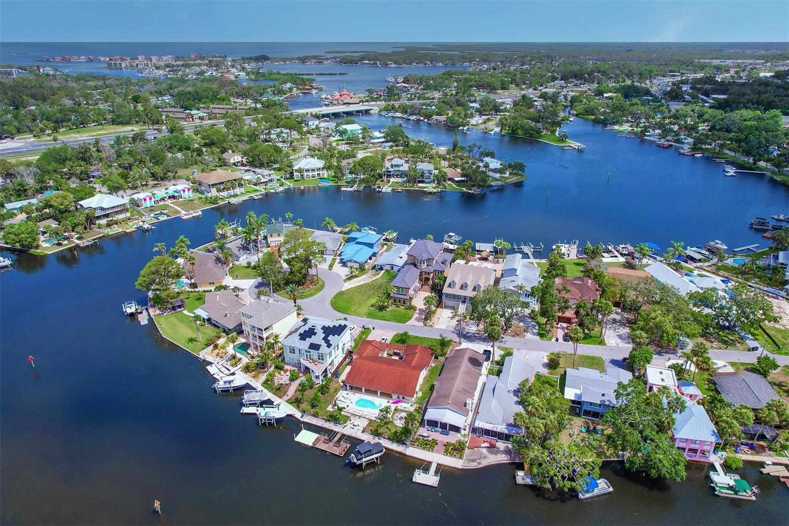 Listing photo id 35 for 5449 Manatee Point Drive