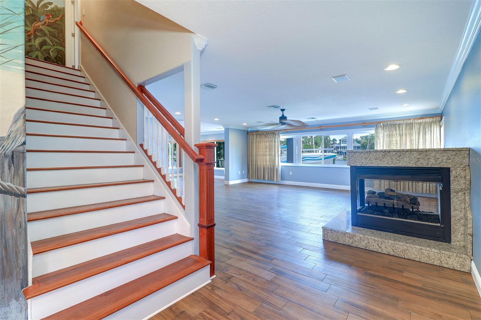 Listing photo id 4 for 5449 Manatee Point Drive