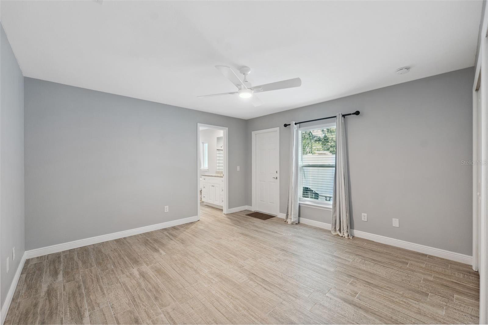 Image 22 of 87 For 719 Beltrees Street C