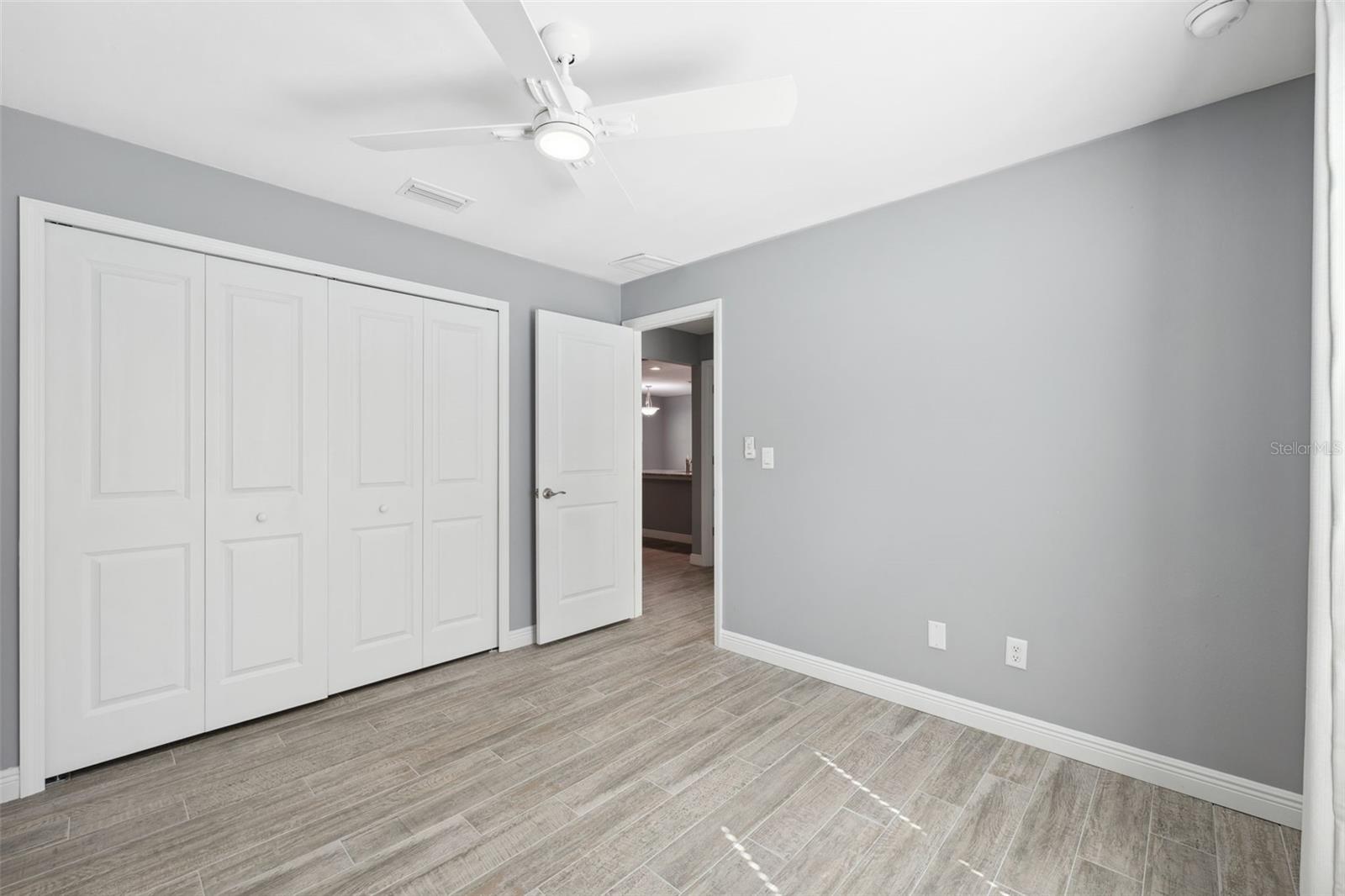 Image 42 of 87 For 719 Beltrees Street C