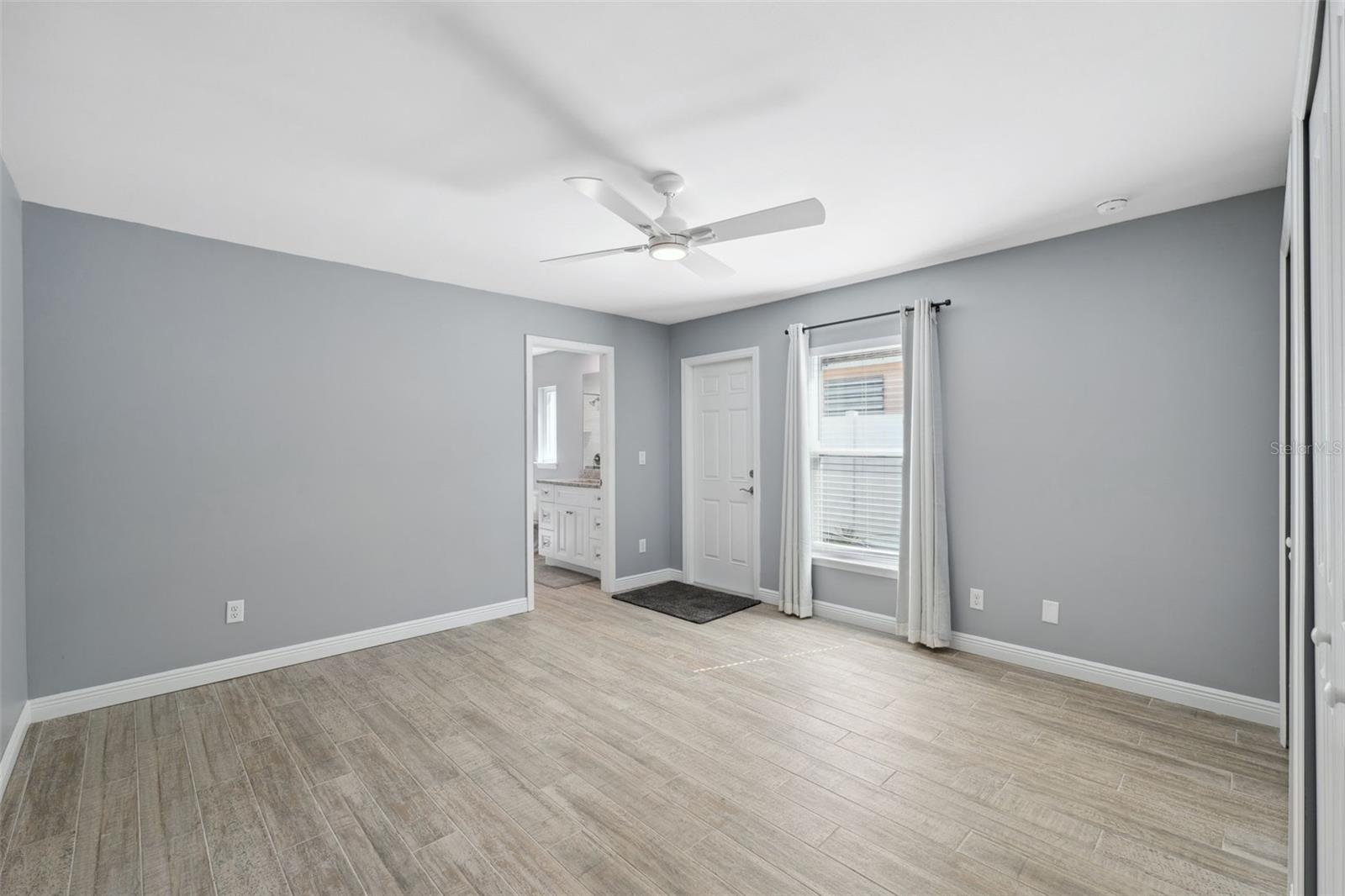 Image 46 of 87 For 719 Beltrees Street C