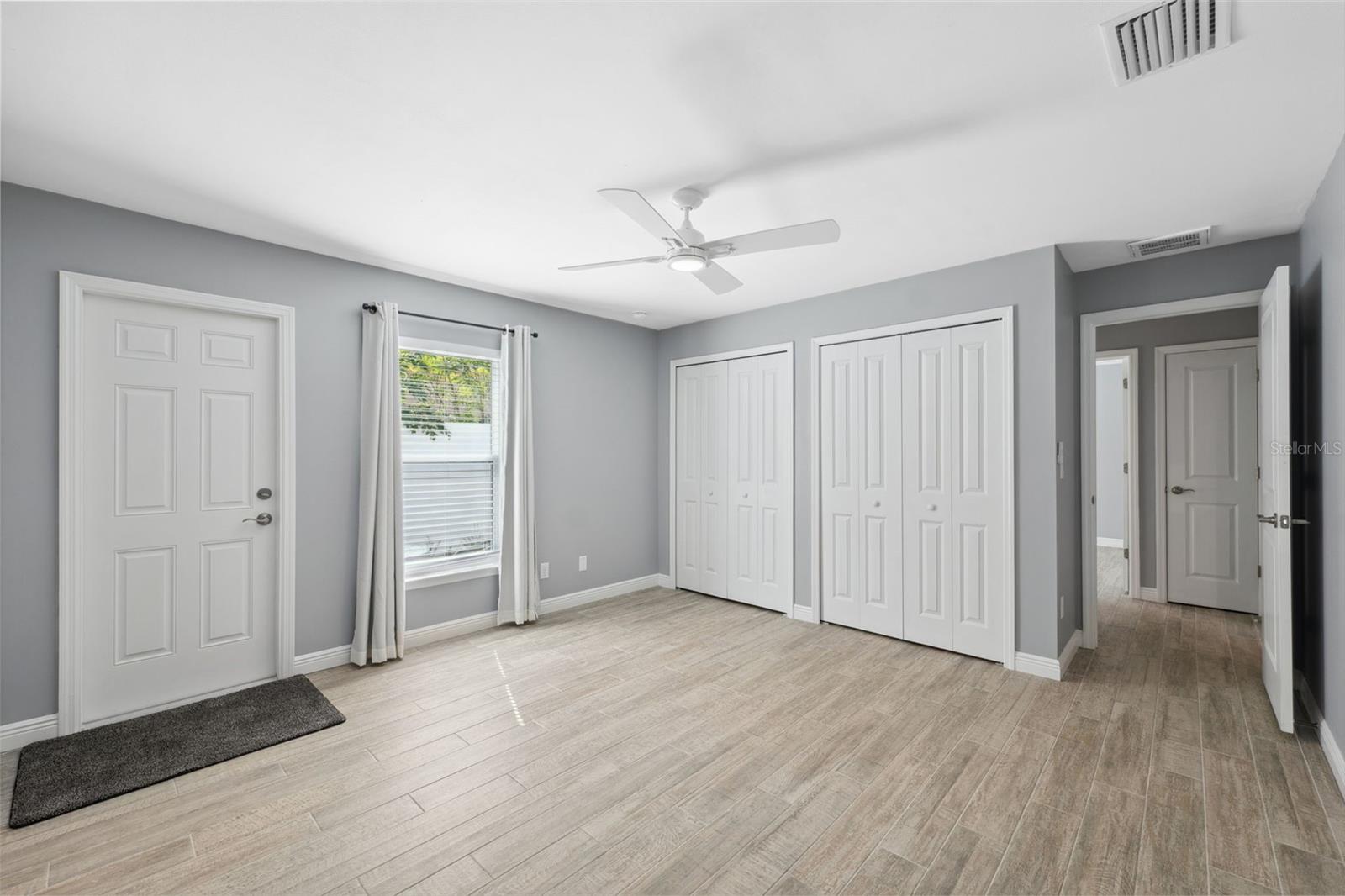 Image 47 of 87 For 719 Beltrees Street C