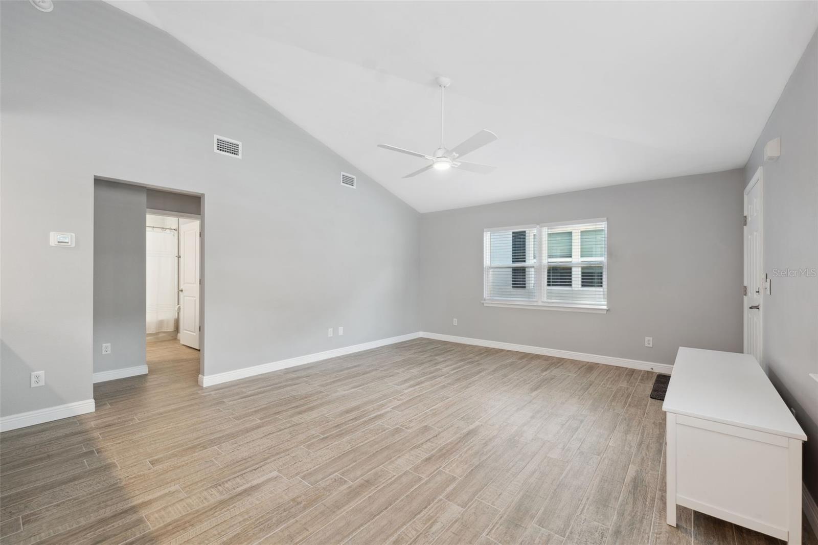 Image 7 of 87 For 719 Beltrees Street C