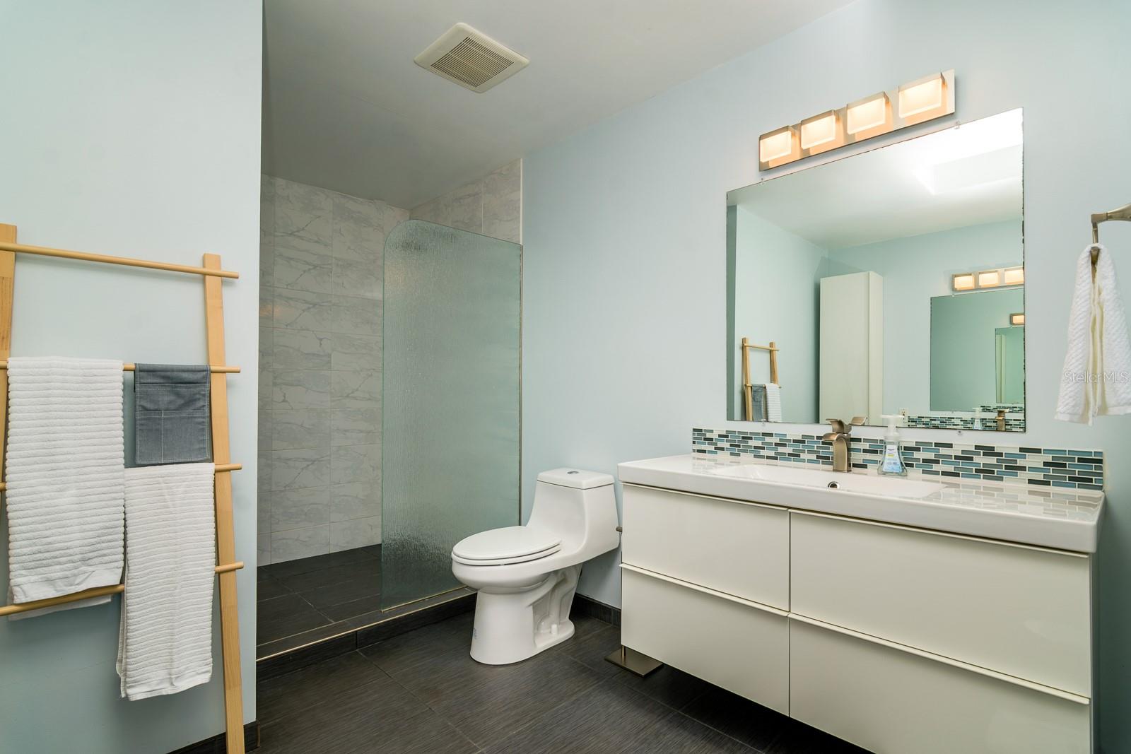 Image 19 of 28 For 135 92nd Avenue 2
