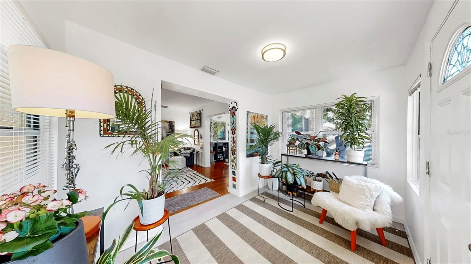Image 13 of 45 For 4563 25th Avenue S