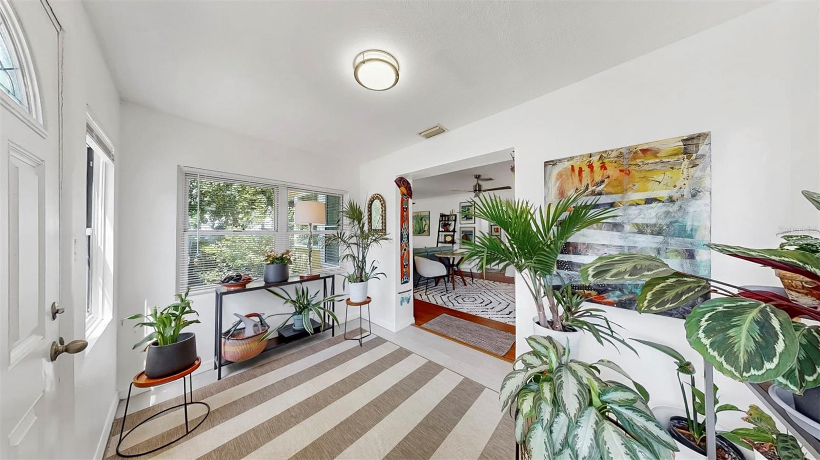 Image 14 of 45 For 4563 25th Avenue S