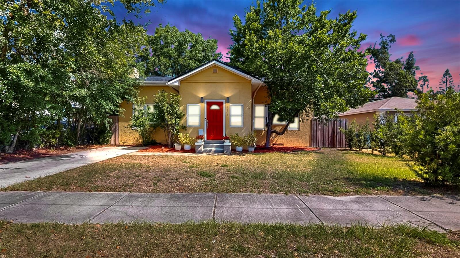Image 5 of 45 For 4563 25th Avenue S