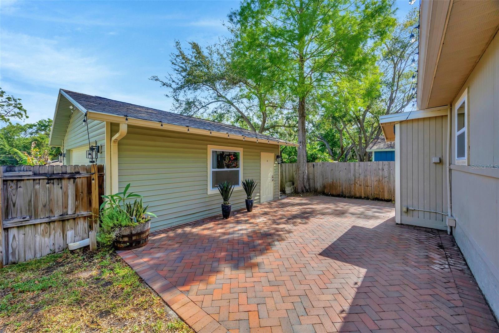 Image 12 of 65 For 1155 Withlacoochee Street
