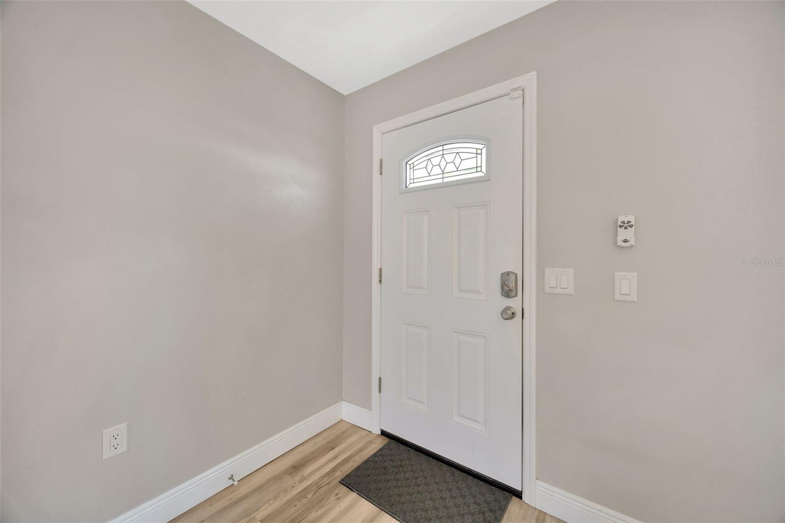 Image 33 of 65 For 1155 Withlacoochee Street
