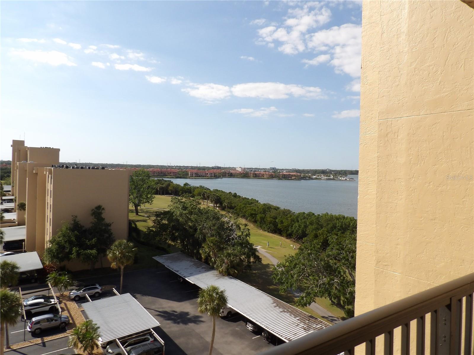 Image 3 of 32 For 2616 Cove Cay Drive 803