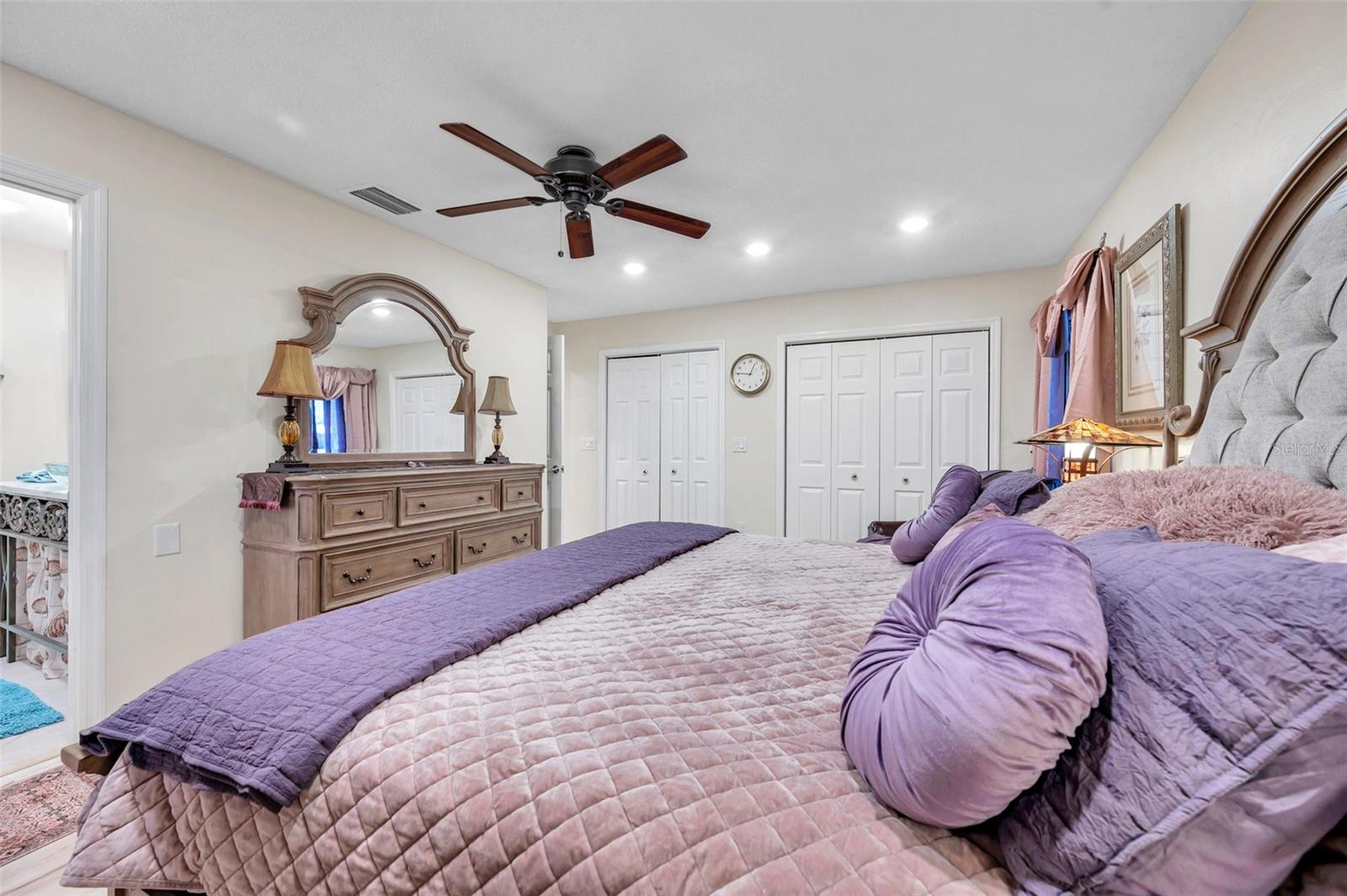 Image 15 of 59 For 6524 11th Avenue W 5611