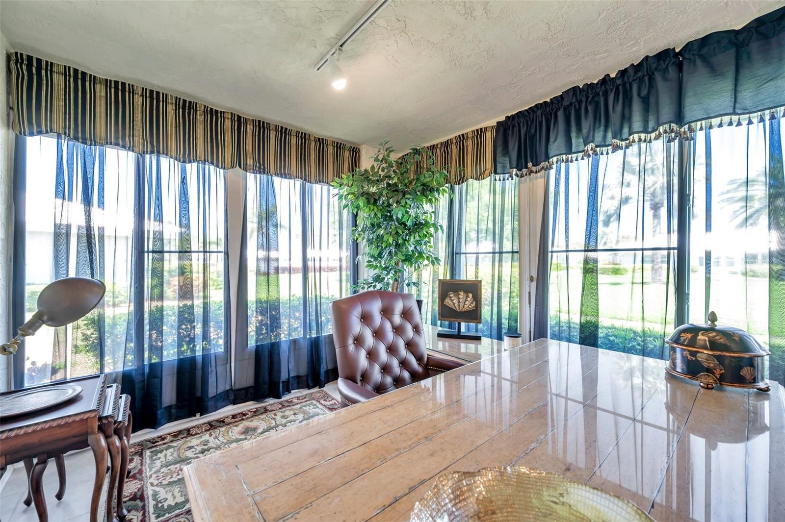 Image 43 of 59 For 6524 11th Avenue W 5611