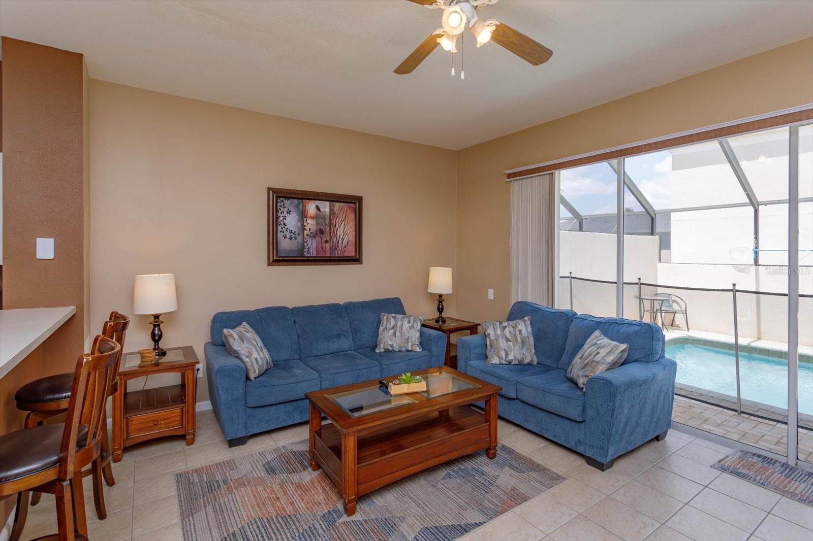 Image 8 of 38 For 2326 Silver Palm Dr