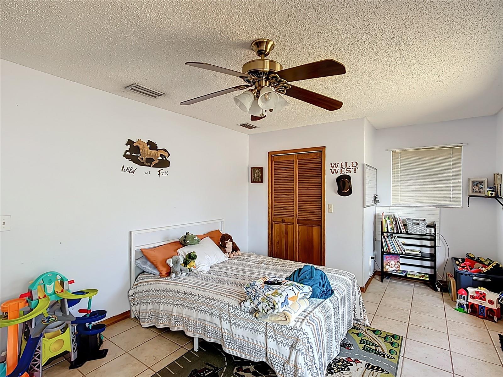 Image 26 of 59 For 7838 Rolling Grove Drive E