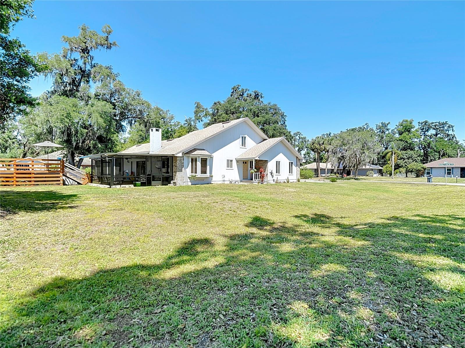 Image 3 of 59 For 7838 Rolling Grove Drive E