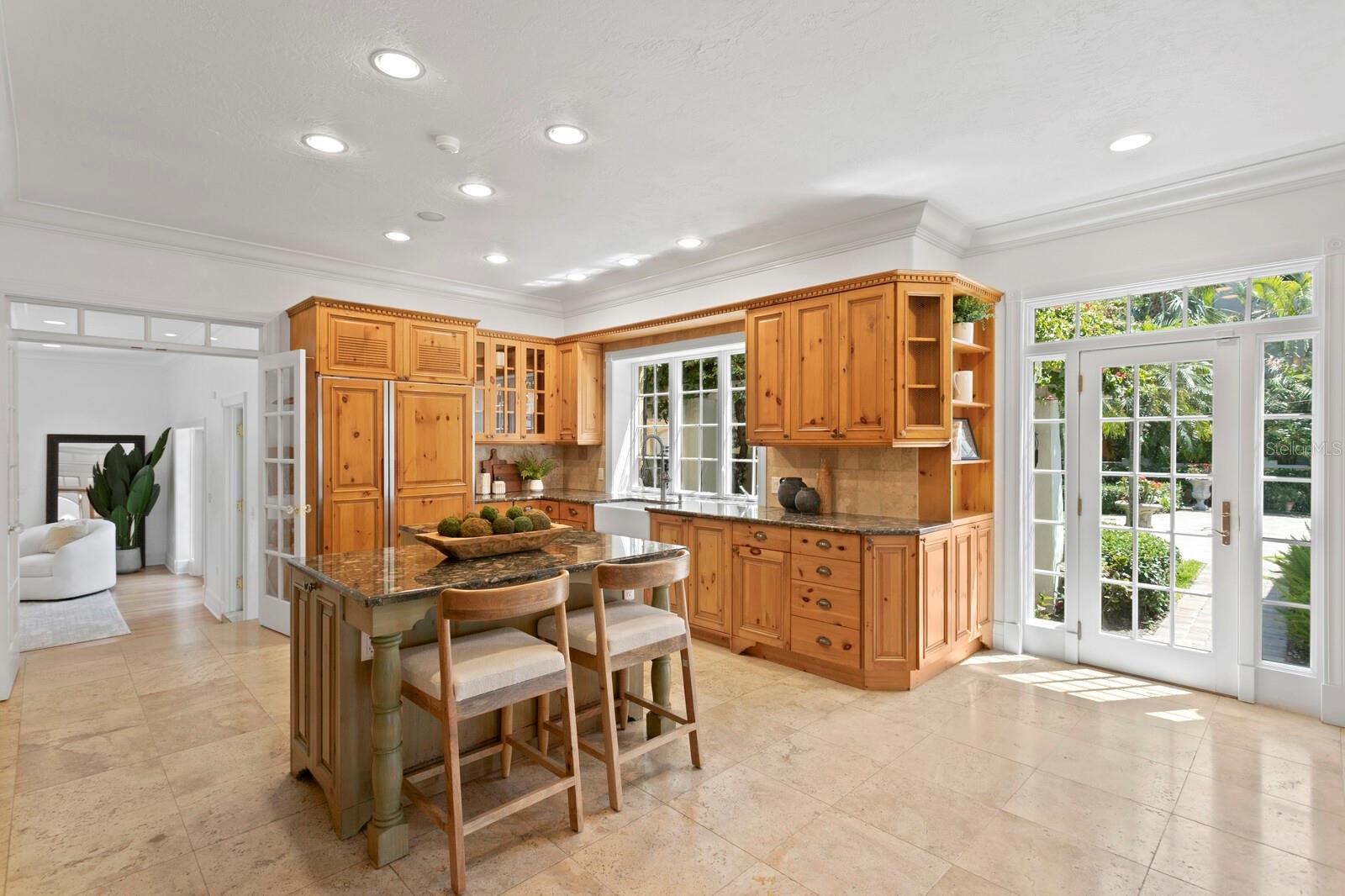 Image 15 of 52 For 321 Brightwaters Boulevard Ne