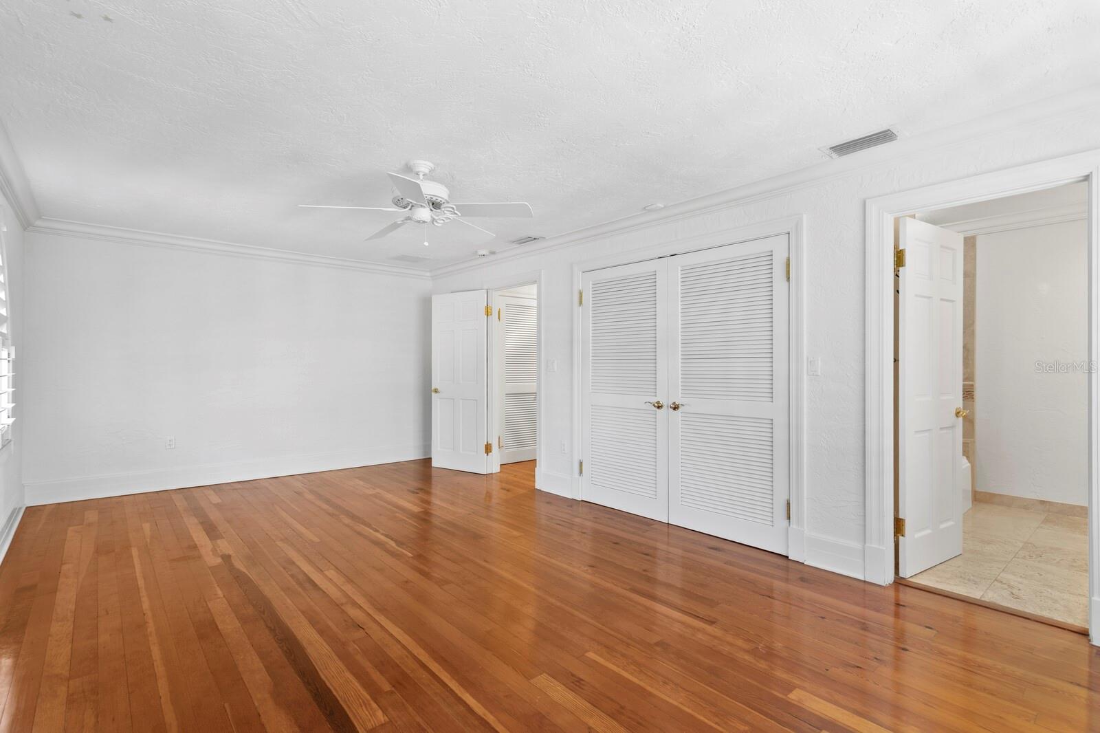 Image 38 of 52 For 321 Brightwaters Boulevard Ne