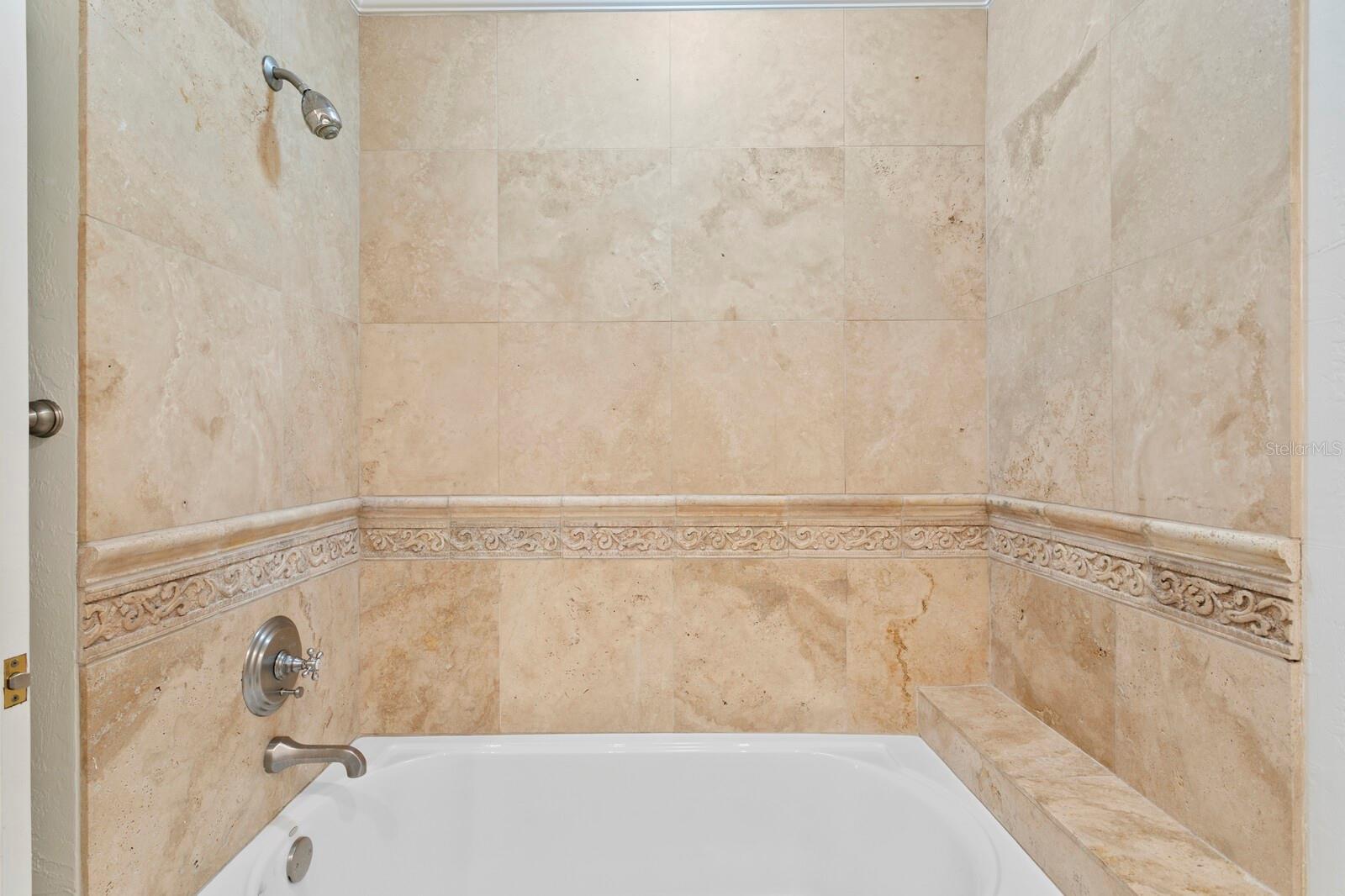 Image 40 of 52 For 321 Brightwaters Boulevard Ne
